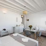 Madres Daire Mykonos Town