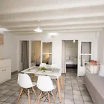Apartament Madres *