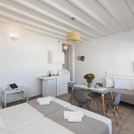 Madres Daire Mykonos Town