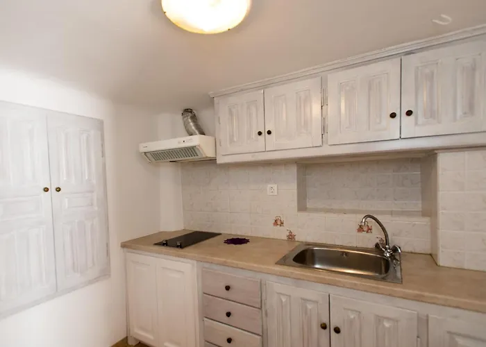 马德雷公寓 Mykonos Town